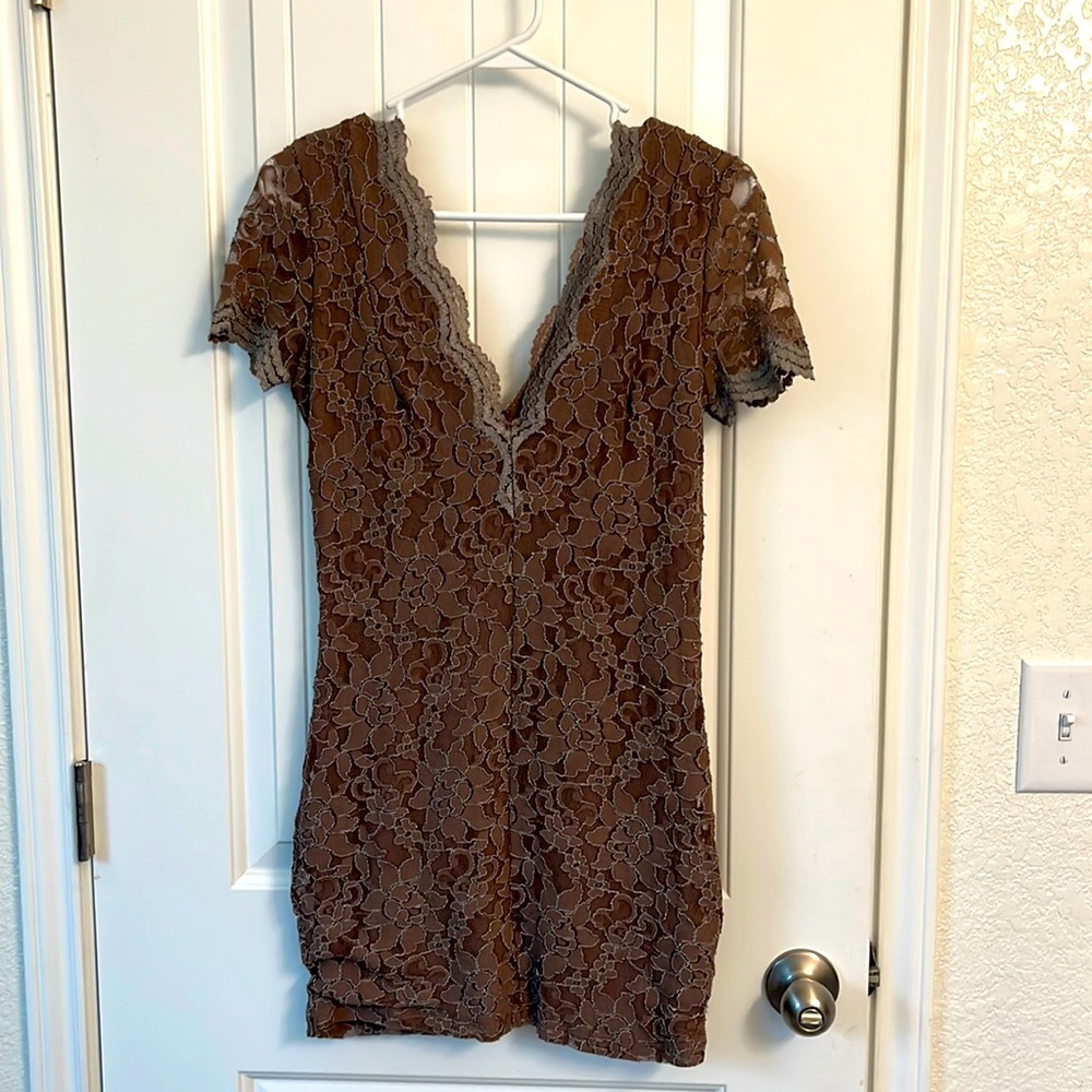 Lace dress NWT